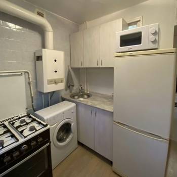 Продается 1-комнатная квартира, 30,9 м²