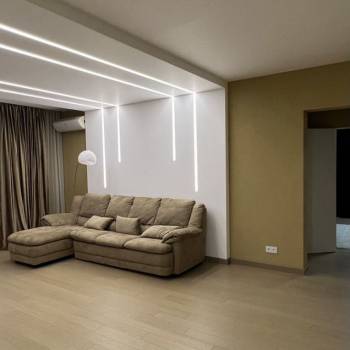 Продается 3-х комнатная квартира, 107 м²