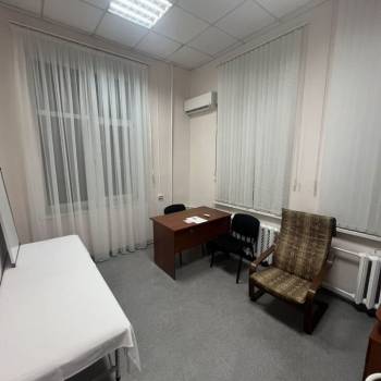 Сдается Нежилое помещение, 12,4 м²