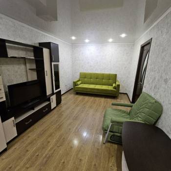 Сдается 1-комнатная квартира, 35 м²