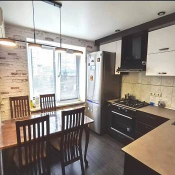 Продается 2-х комнатная квартира, 48,7 м²