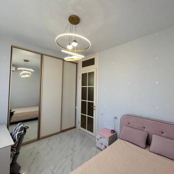 Продается 2-х комнатная квартира, 53 м²