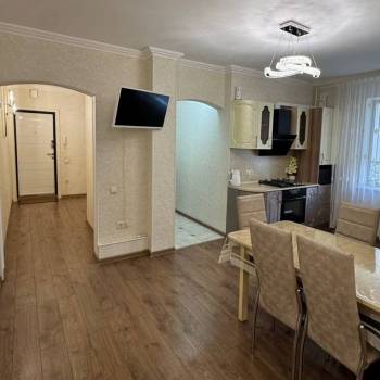 Продается 3-х комнатная квартира, 80 м²