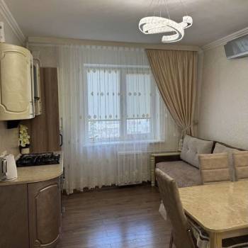Продается 3-х комнатная квартира, 80 м²