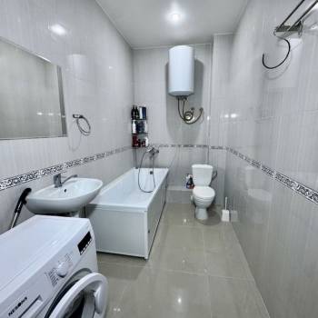 Продается 1-комнатная квартира, 45 м²