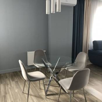 Сдается 2-х комнатная квартира, 91 м²