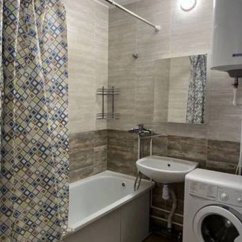 Сдается 2-х комнатная квартира, 64,8 м²