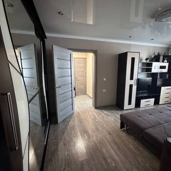 Продается 1-комнатная квартира, 38 м²