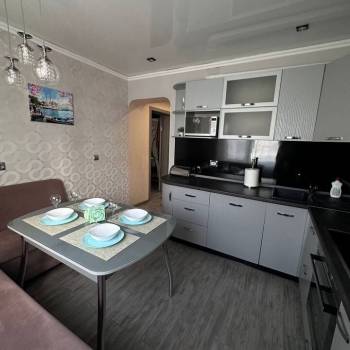 Продается 1-комнатная квартира, 38 м²
