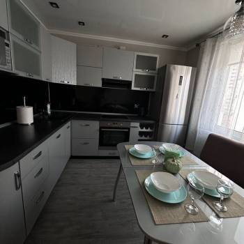 Продается 1-комнатная квартира, 38 м²