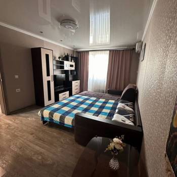 Продается 1-комнатная квартира, 38 м²