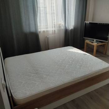 Сдается 1-комнатная квартира, 37 м²