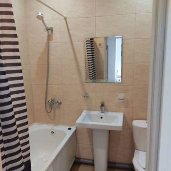 Сдается 1-комнатная квартира, 37 м²