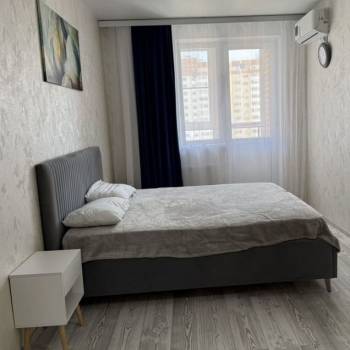 Продается 1-комнатная квартира, 39 м²