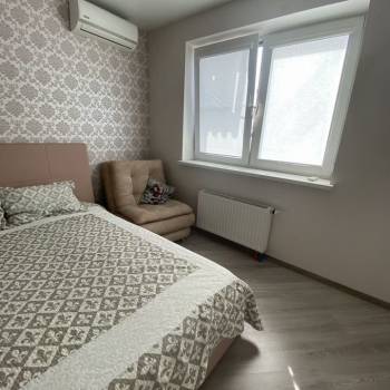 Сдается 1-комнатная квартира, 48 м²