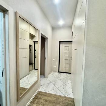 Продается 2-х комнатная квартира, 77 м²