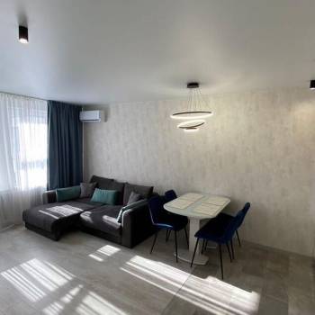 Продается 1-комнатная квартира, 42,2 м²