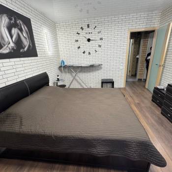 Продается 2-х комнатная квартира, 57 м²