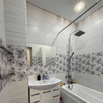 Продается 3-х комнатная квартира, 100 м²