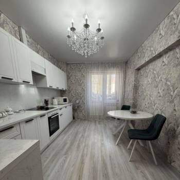 Продается 3-х комнатная квартира, 100 м²
