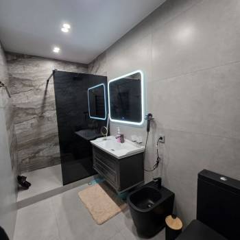 Продается 2-х комнатная квартира, 62 м²