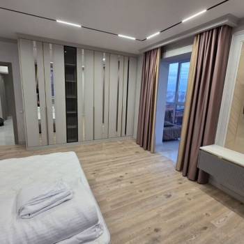 Продается 2-х комнатная квартира, 62 м²