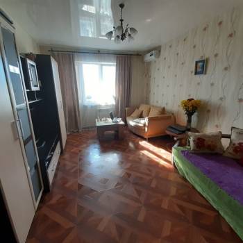 Сдается 1-комнатная квартира, 43 м²