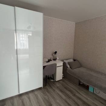 Продается 1-комнатная квартира, 37,4 м²