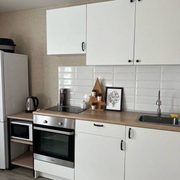 Продается 1-комнатная квартира, 37,4 м²