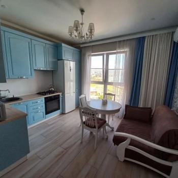 Сдается 1-комнатная квартира, 42 м²