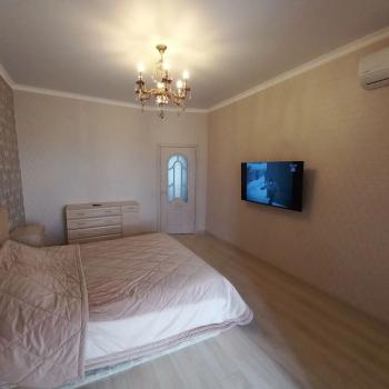 Сдается 1-комнатная квартира, 42 м²