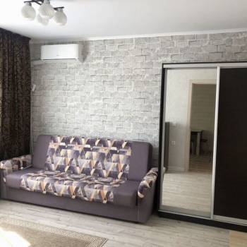 Сдается 1-комнатная квартира, 38 м²