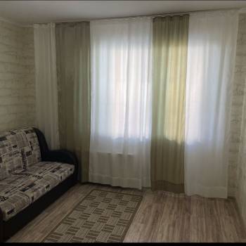 Сдается 1-комнатная квартира, 38 м²