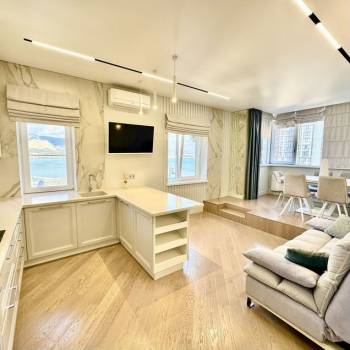 Продается 3-х комнатная квартира, 83 м²
