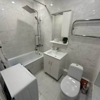 Продается 1-комнатная квартира, 37,5 м²