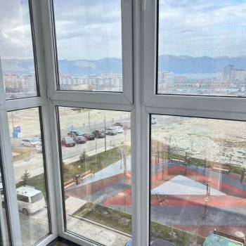 Продается 1-комнатная квартира, 38 м²