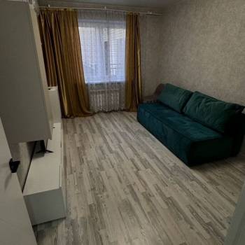 Сдается 1-комнатная квартира, 36 м²