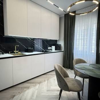 Продается 3-х комнатная квартира, 93 м²