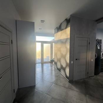 Продается Дом, 220 м²