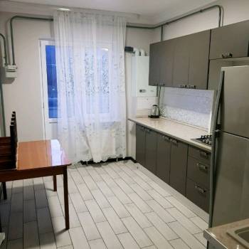 Сдается 1-комнатная квартира, 47 м²