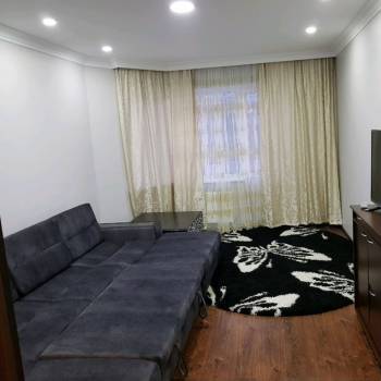 Сдается 1-комнатная квартира, 47 м²