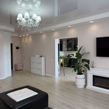 Продается 3-х комнатная квартира, 108 м²
