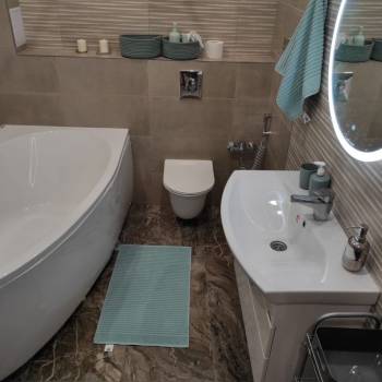Сдается 2-х комнатная квартира, 70 м²