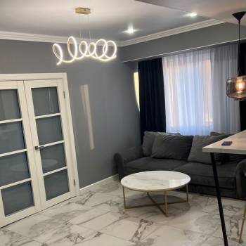Сдается 2-х комнатная квартира, 65 м²