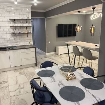 Сдается 2-х комнатная квартира, 65 м²