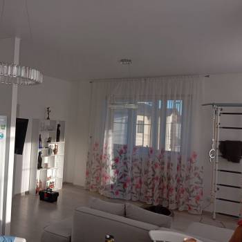 Продается 2-х комнатная квартира, 76,4 м²