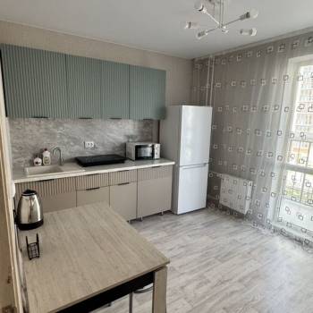 Сдается 1-комнатная квартира, 37,6 м²