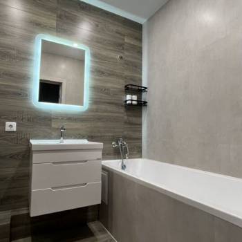 Продается 1-комнатная квартира, 47,7 м²