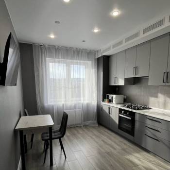 Продается 1-комнатная квартира, 47,7 м²