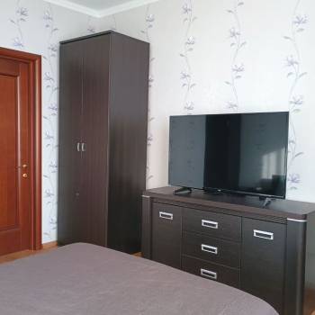 Сдается 2-х комнатная квартира, 75,4 м²